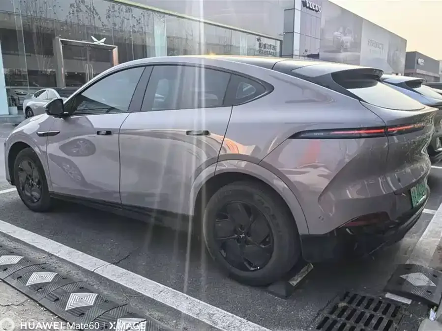 XPeng G6 Xiaopeng G6 2025 625 Long Range Max Flagship Edition 2025 — миниатюра 3