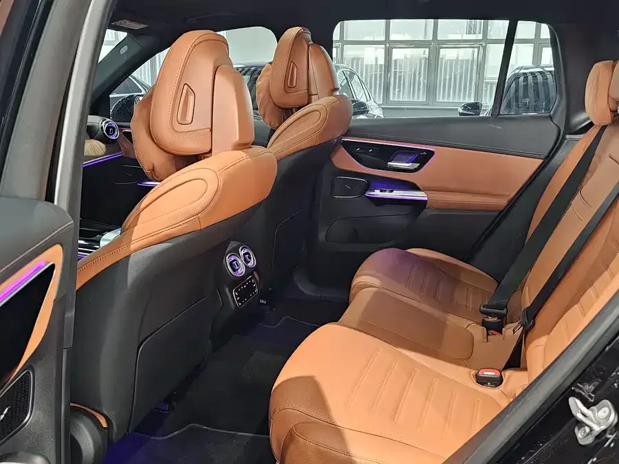 Mercedes-Benz GLC New Energy Mercedes-Benz GLC New Energy 2025 350 e L 4MATIC Collector's Edition 2025 — миниатюра 3