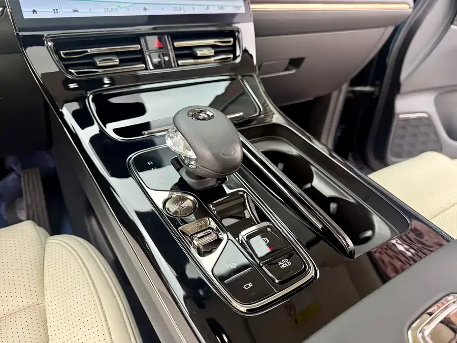 GAC Trumpchi E9 Trumpchi E9 2023 E9 Champion Edition 2023 — миниатюра 4