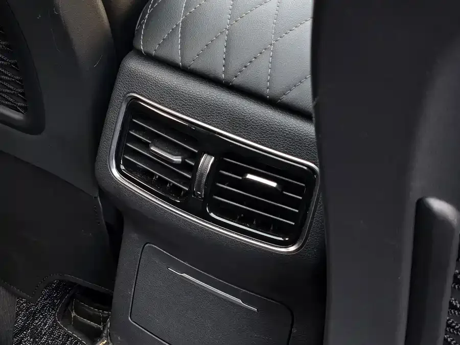 Hongqi HS5 Hongqi HS5 2022 2.0T Zhilian Flagship Edition 2022 — миниатюра 5
