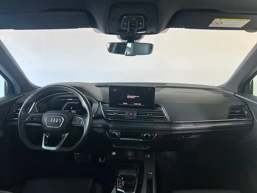 Audi Q5L 2023 40T luxury and dynamic model 2023 — миниатюра 3
