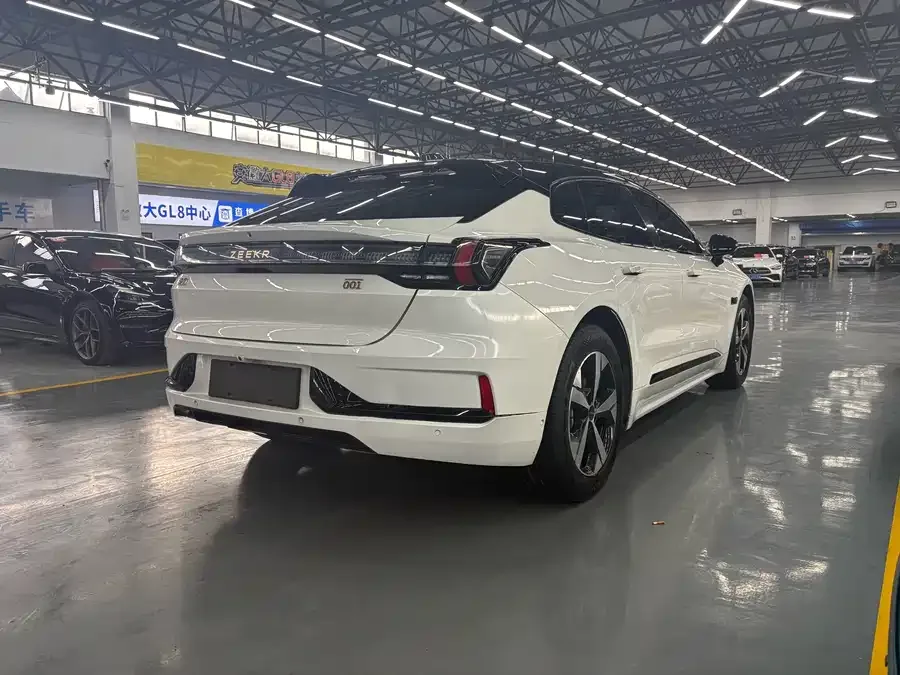 Zeekr 001 Zeekr 001 2023 WE version 86kWh 2024 — миниатюра 4