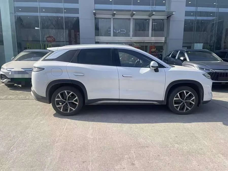 BYD Song L DM-i Song L DM-i 2024 160km Excellence Edition 2024 — миниатюра 4