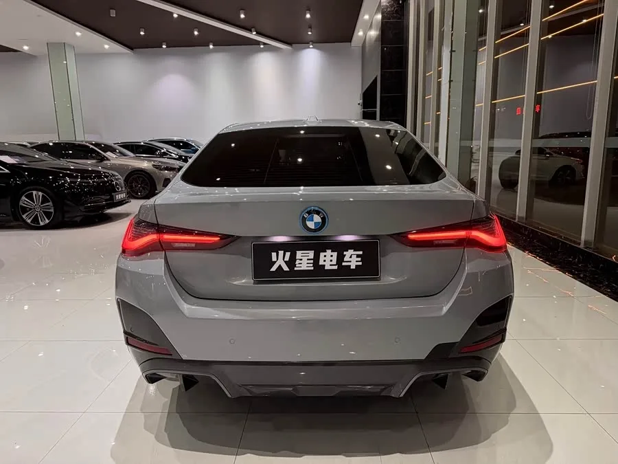 BMW i4 2023 eDrive40 2025 — миниатюра 3