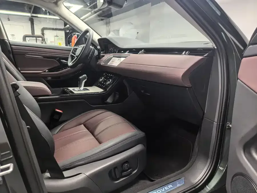 Land Rover Range Rover Aurora New Energy Range Rover Aurora New Energy 2023 Aurora L P300e Plug-in Electric Hybrid Edition 2024 — миниатюра 2