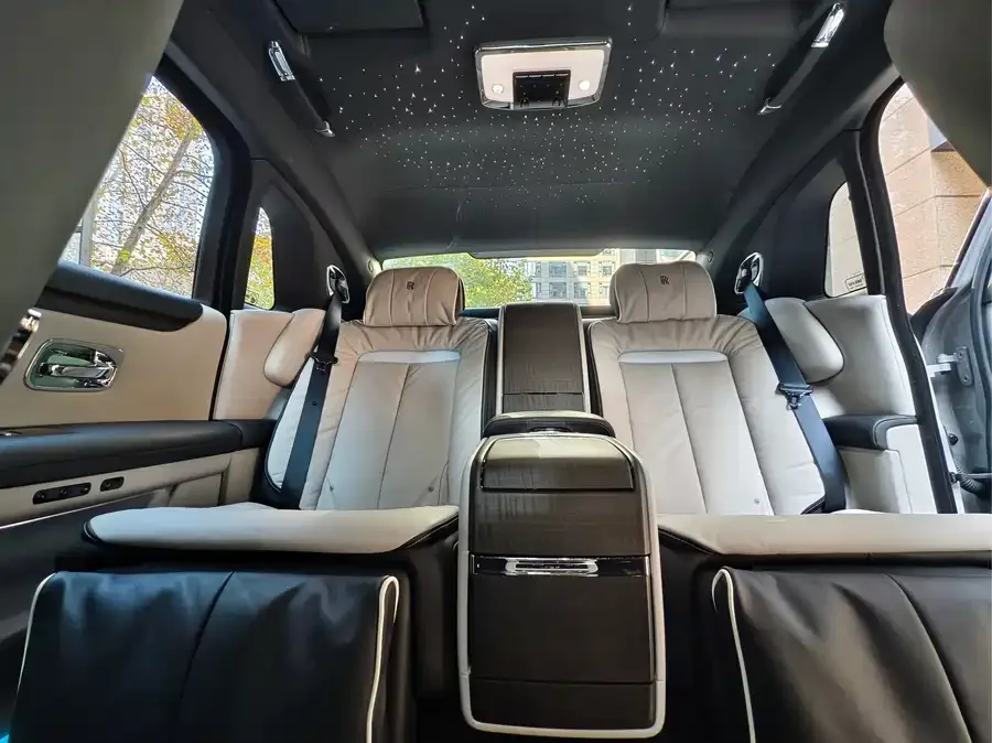 Rolls-Royce Ghost Ghost 2024 6.7T Long Wheelbase Edition 2023 — миниатюра 5