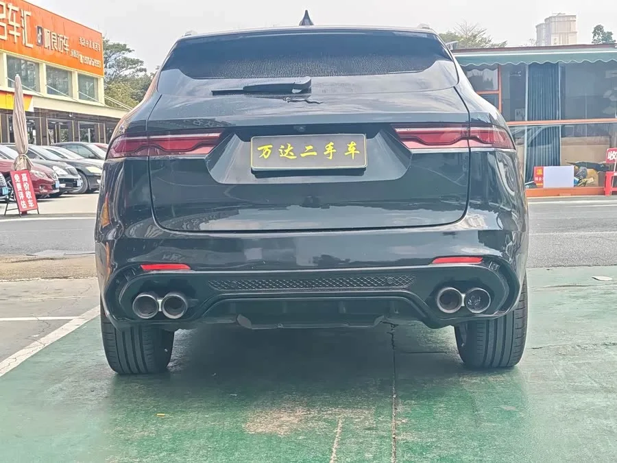 Jaguar F-Pace 2022 P250 R-Dynamic BLACK 2022 — миниатюра 2
