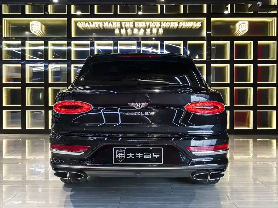 Bentley Bentayga Bentayga 2021 4.0T V8 2022 — миниатюра 2