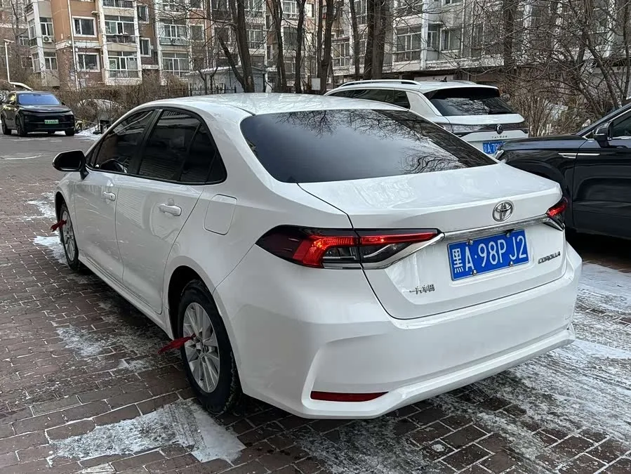 Toyota Corolla Corolla 2022 TNGA 1.5L CVT Pioneer Edition 2022 — миниатюра 2