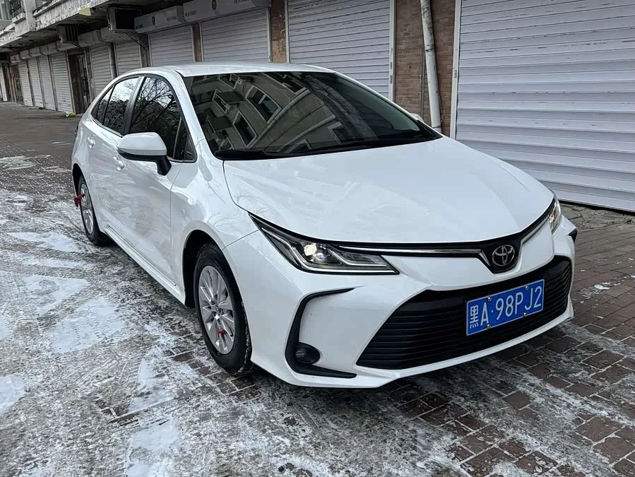 Toyota Corolla Corolla 2022 TNGA 1.5L CVT Pioneer Edition 2022 — миниатюра 3