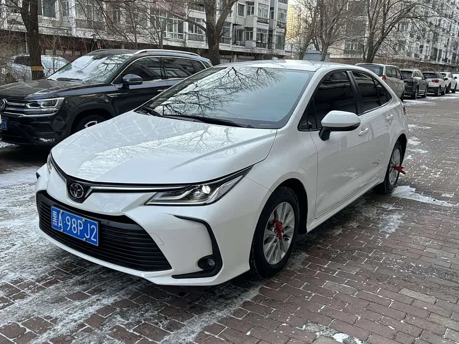 Toyota Corolla Corolla 2022 TNGA 1.5L CVT Pioneer Edition 2022 — фото 1, купить с доставкой в Москву