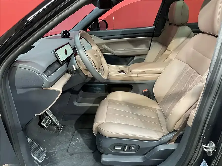 NIO ES8 NIO ES8 2023 75kWh Executive Edition 2024 — миниатюра 2