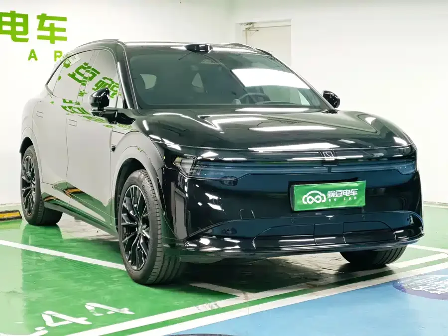 Zeekr 7X Zeekr 7X 2025 100kWh Long-range Rear-wheel Drive Smart Driving Edition 2024 — миниатюра 2