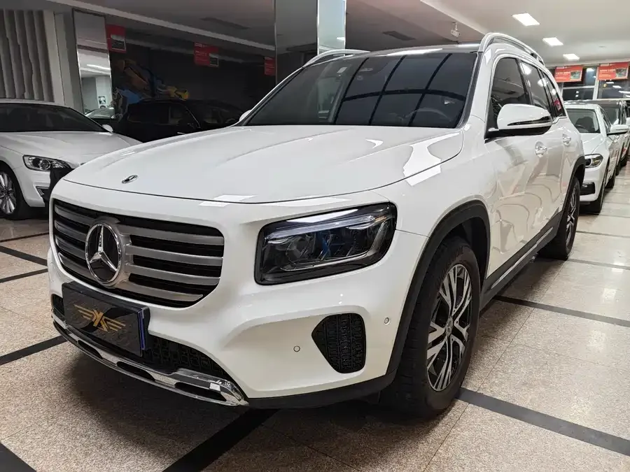 Mercedes-Benz GLB-Class 2024