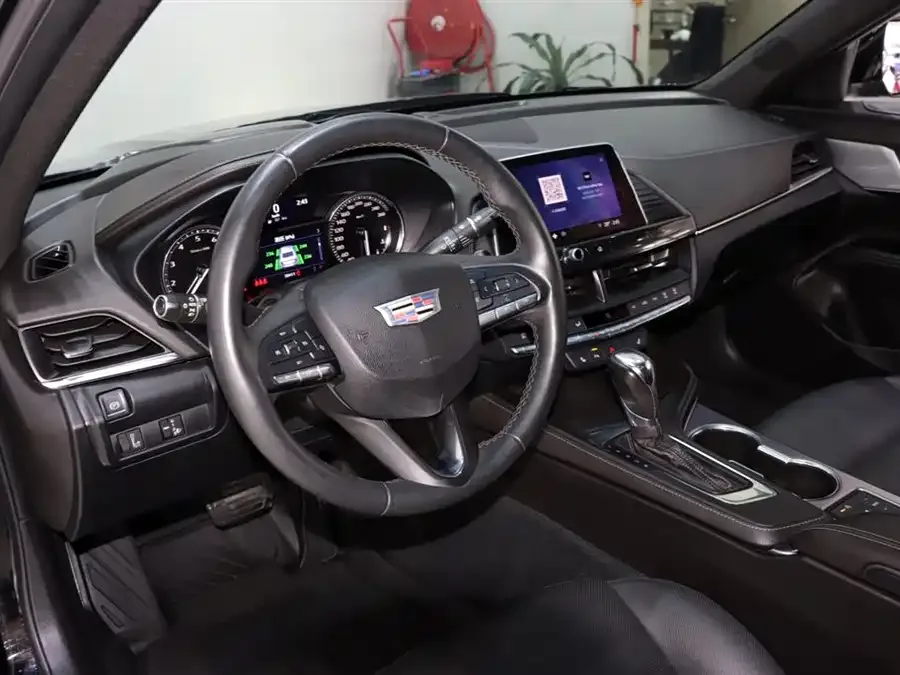 Cadillac CT4 2022 28T luxury model 2022 — миниатюра 3