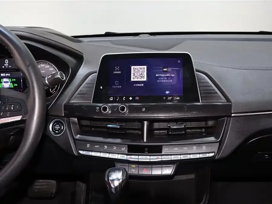 Cadillac CT4 2022 28T luxury model 2022 — миниатюра 4