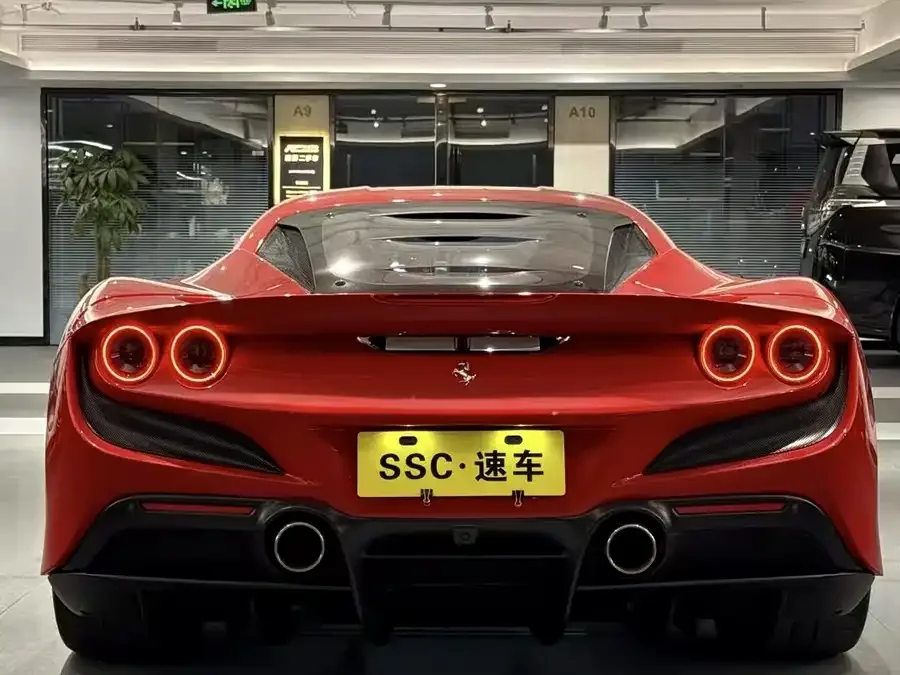 Ferrari F8 Ferrari F8 2019 Tributo 3.9T V8 2023 — миниатюра 2