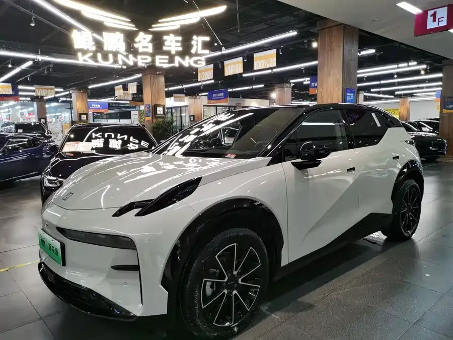 Zeekr X Zeekr X 2025 five-seat long-range version 2024 — фото 1, купить с доставкой в Москву