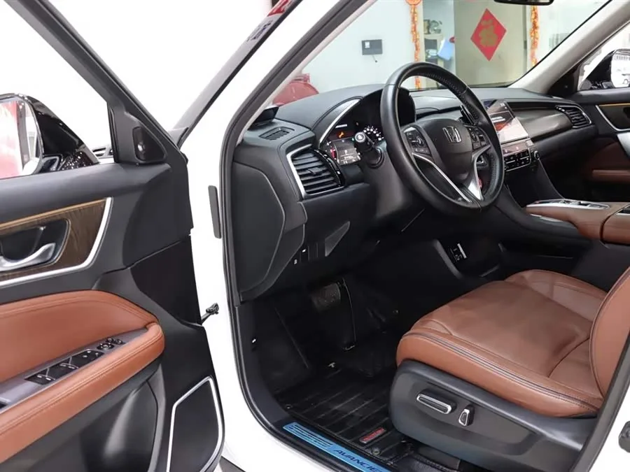 Honda Avancier 2020 Crown Road 370TURBO 2WD Luxury Edition 2023 — миниатюра 3