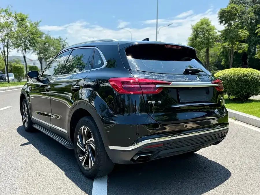 Hongqi HS5 Hongqi HS5 2022 2.0T Zhilian Flagship Edition 2023 — миниатюра 2