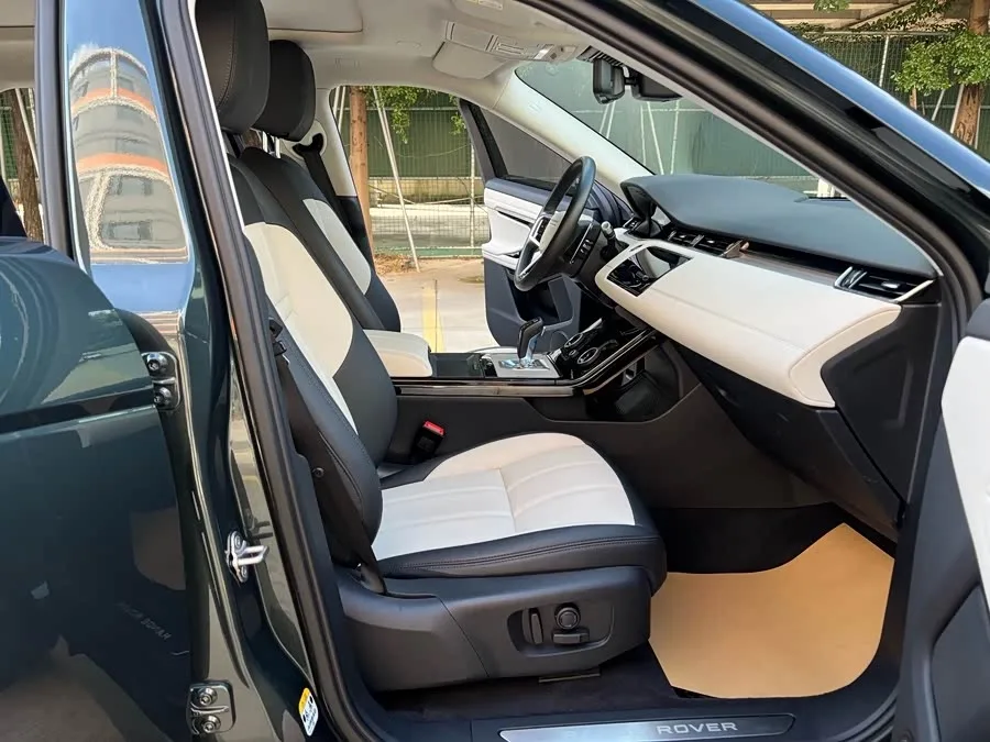 Land Rover Range Rover Aurora Range Rover Evoque 2022 Evoque L 249PS R-Dynamic Deluxe Edition 2023 — миниатюра 2