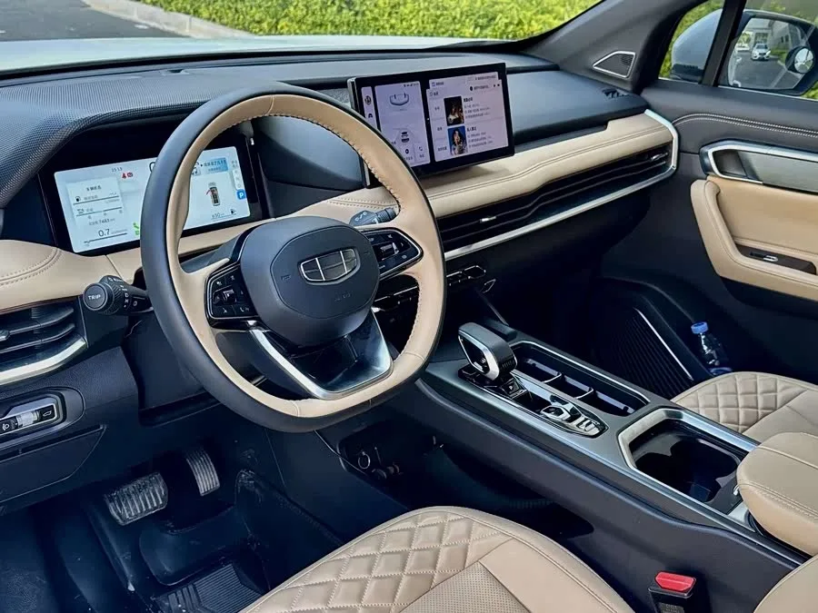 Geely Haoyue L Haoyue L 2023 2.0T DCT Flagship Model 2023 — миниатюра 2