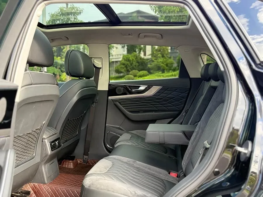 Hongqi HS5 Hongqi HS5 2022 2.0T Zhilian Qixiang 4WD Edition 2023 — миниатюра 3