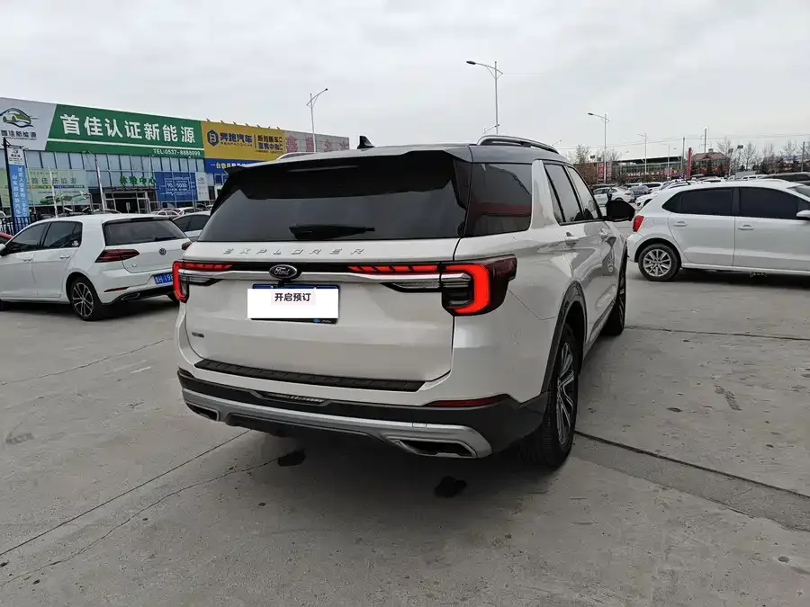 Ford Explorer Explorer 2023 EcoBoost 285 4WD Fashion Plus Edition 6 Seaters 2024 — миниатюра 5
