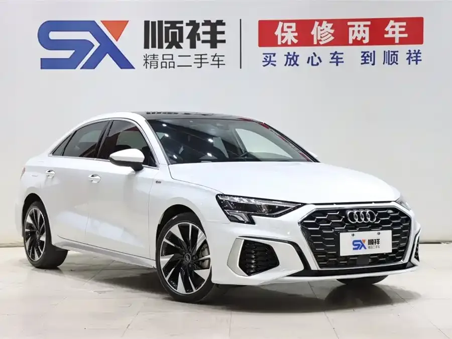 Audi A3 2022 A3L Limousine 35 TFSI Fashion Sports 2023 — миниатюра 3