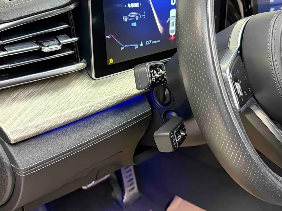 Hongqi H9 Hongqi H9 2022 3.0T Zhilian Flagship Four-seat Edition 2022 — миниатюра 2