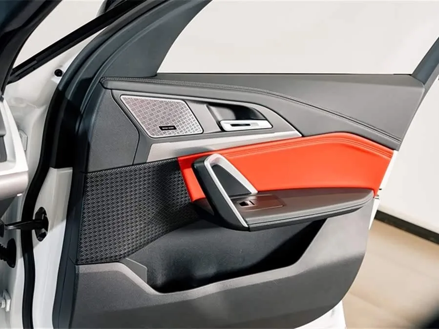 BMW X1 M35Li 2024 M35Li 2025 — миниатюра 4