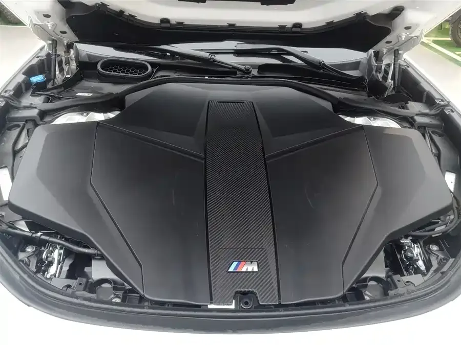 BMW i7 M70L 2023 M70L 2025 — миниатюра 5