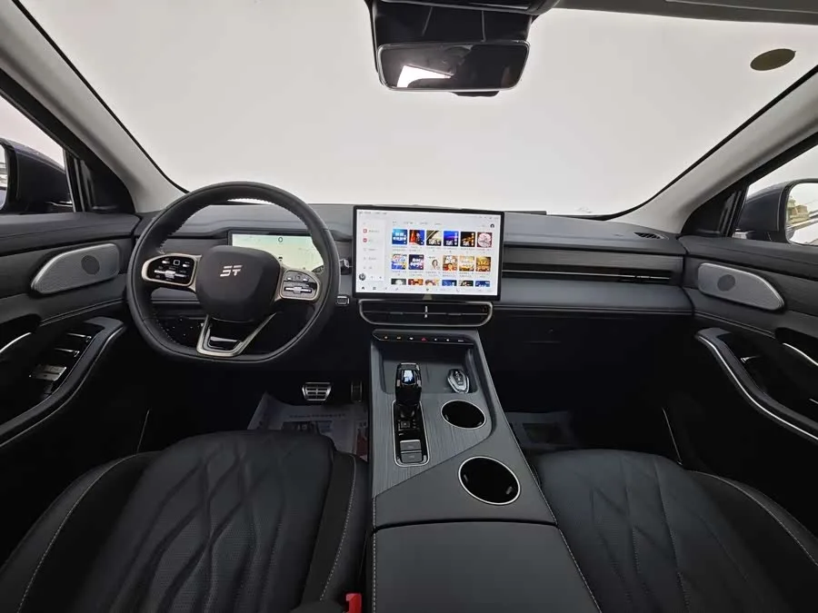 Jetour L9 Jetour Shanhai L9 2024 1.5TD 2DHT Max 5 Seaters 2025 — миниатюра 3