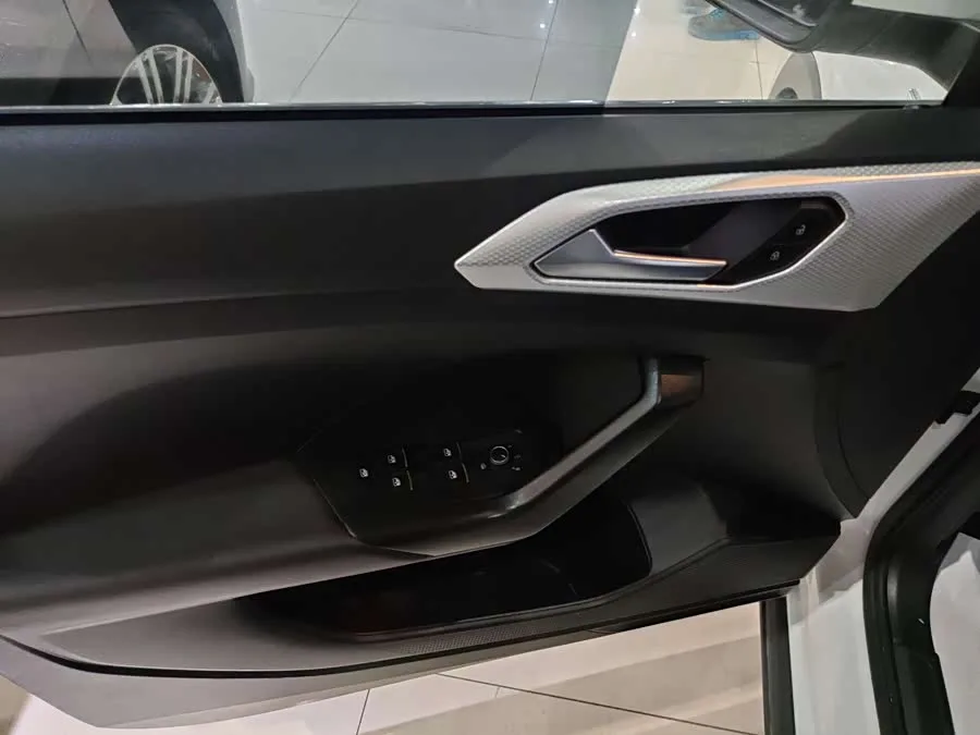 Volkswagen Tacqua Tanying 2023 200TSI DSG Yuezhi Connected Edition 2024 — миниатюра 4
