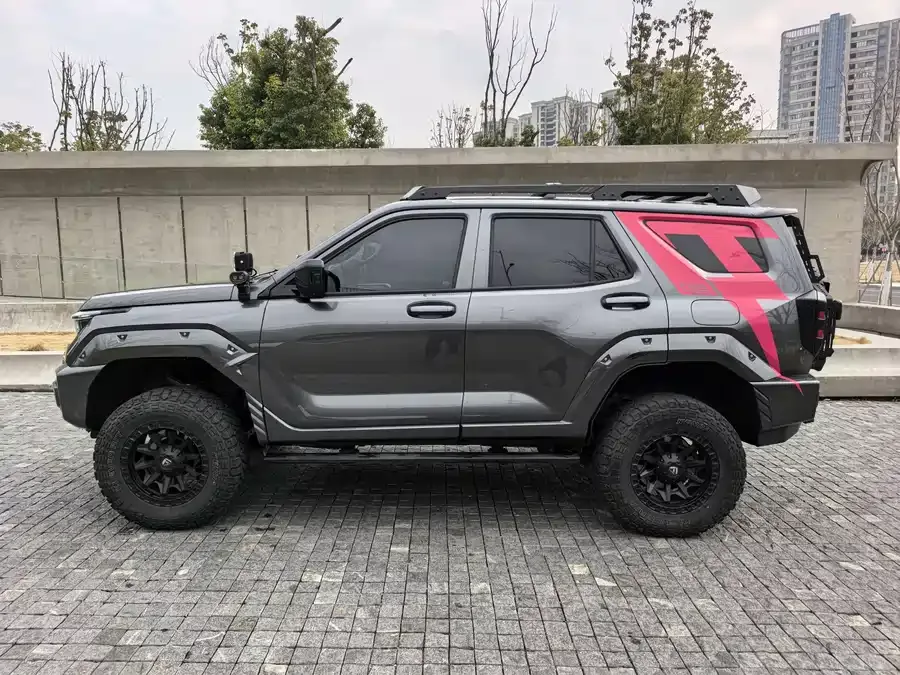 Tank 400 New Energy Tank 400 New Energy 2023 Hi4-T Super Energy Edition 2024 — миниатюра 5