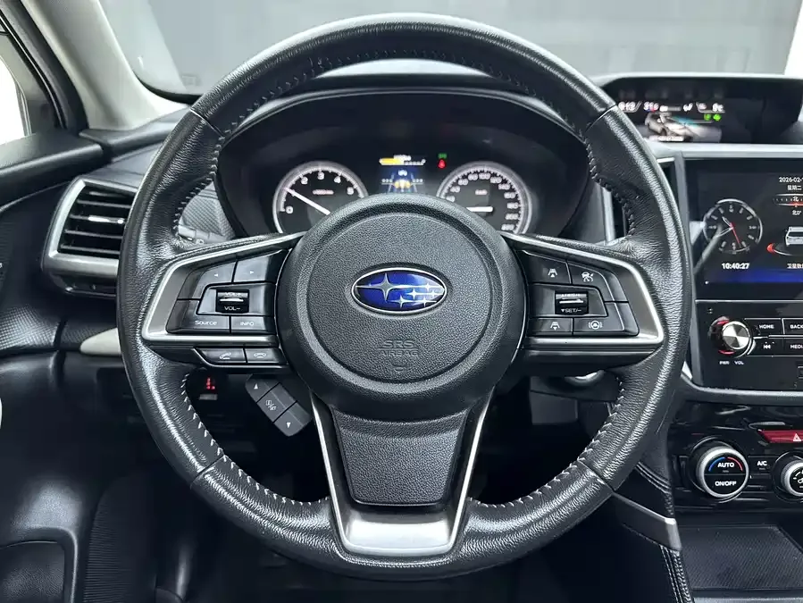 Subaru Forester Forester 2022 2.0i AWD Luxury Edition EyeSight 2022 — миниатюра 4