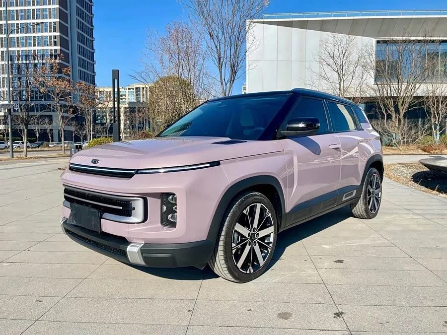 Geely ICON Geely ICON 2023 1.5TD Protagonist 2024 — фото 1, купить с доставкой в Москву