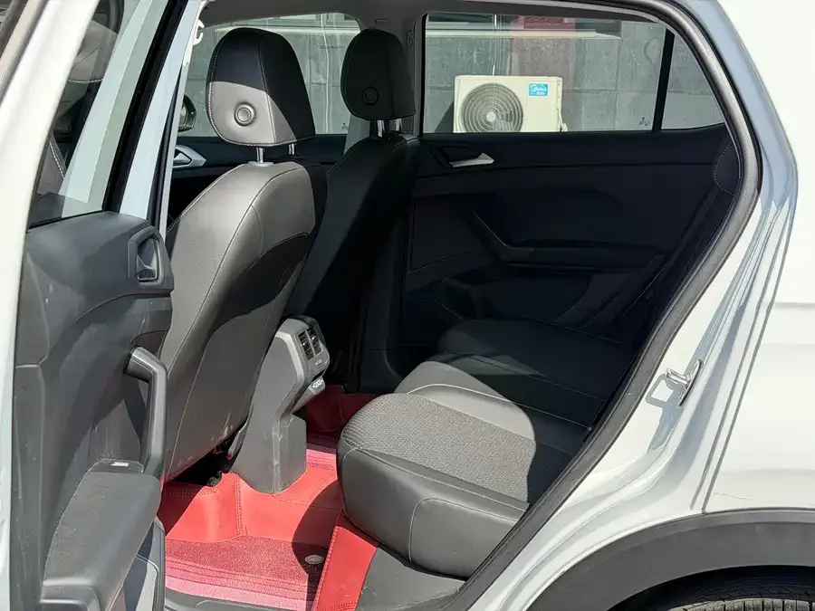 Volkswagen Tacqua Tanying 2023 200TSI DSG Yuezhi Connected Edition 2025 — миниатюра 3