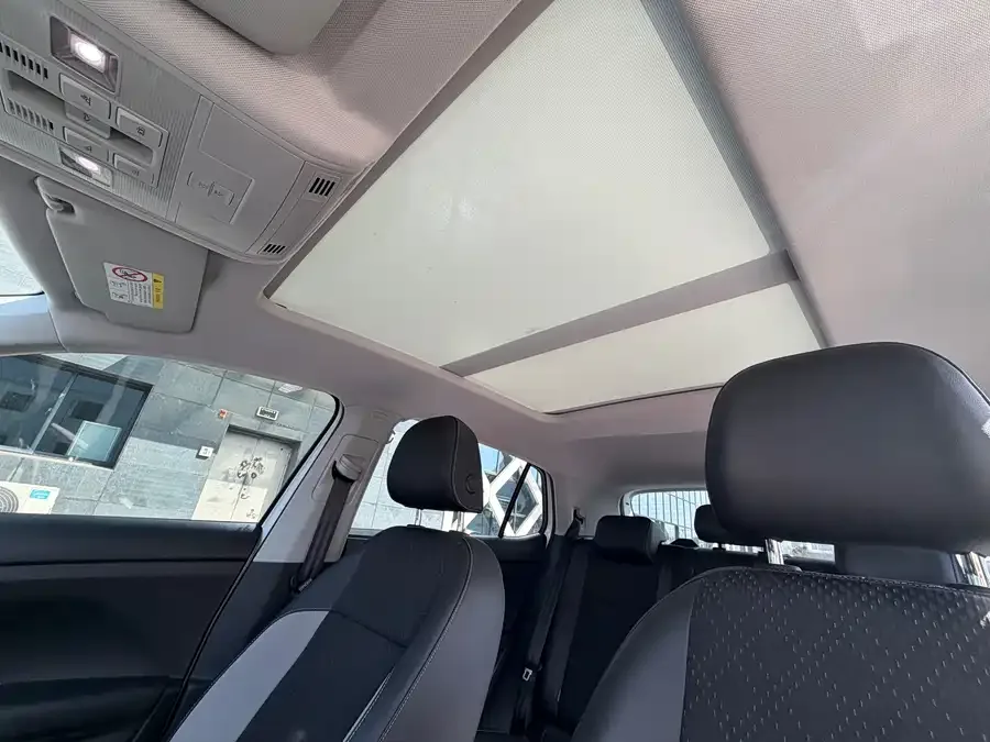 Volkswagen Tacqua Tanying 2023 200TSI DSG Yuezhi Connected Edition 2025 — миниатюра 4