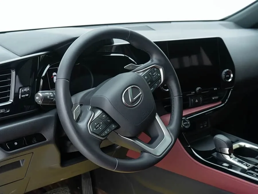 Lexus NX 2022 350h front-wheel drive Chuangyue Edition 2022 — миниатюра 2