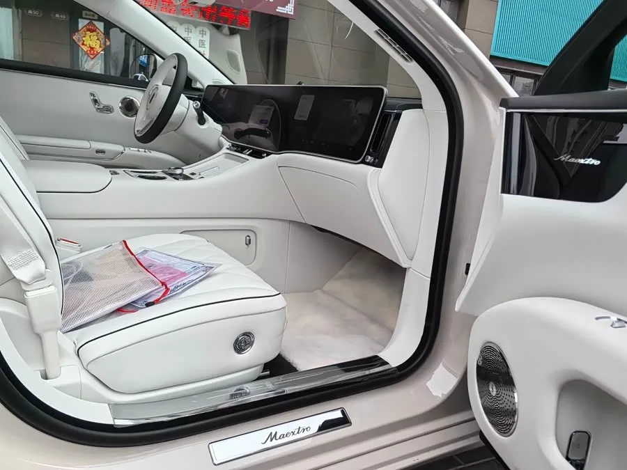 Zunjie S800 Zunjie S800 2025 Extended Range Xinghui Executive Edition 4-seater 2026 — миниатюра 3