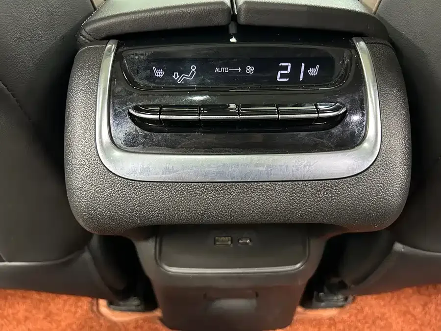 Buick Envision 2020 Angkeqi 28T 4WD flagship model 2022 — миниатюра 3