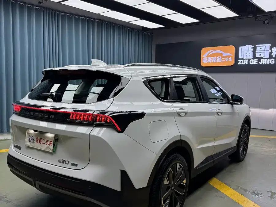 Jetour L7 Jetour Shanhai L7 2024 1.5T 120km ULTRA 5-seater 2024 — миниатюра 4