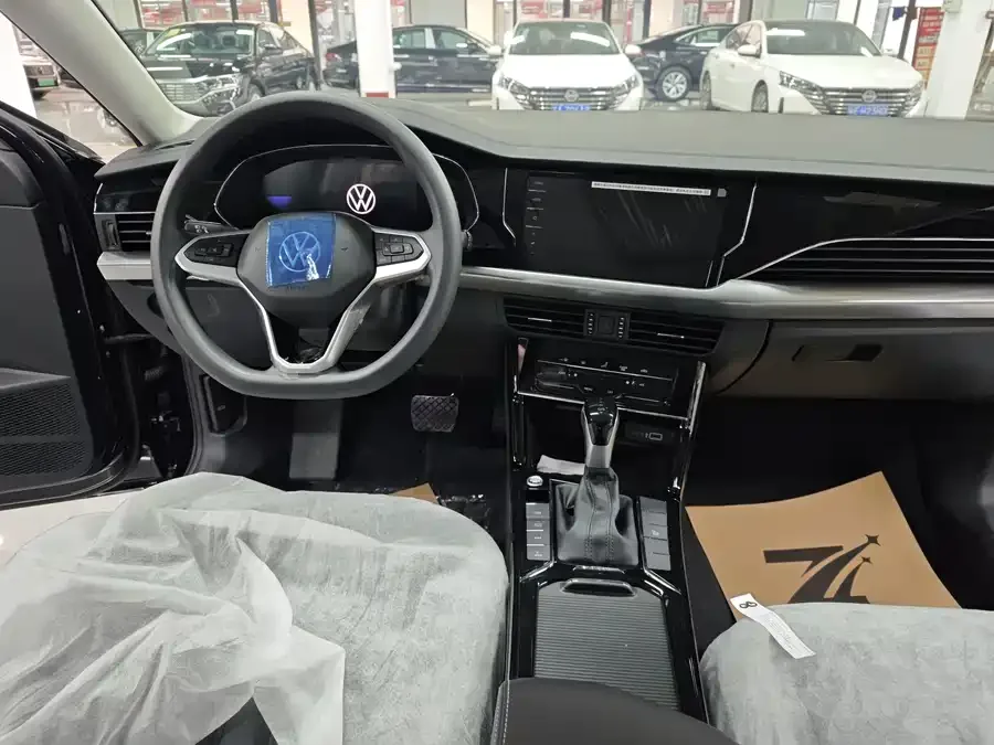 Volkswagen Passat New Energy Passat New Energy 2025 430PHEV Hybrid Business Edition 2025 — миниатюра 4
