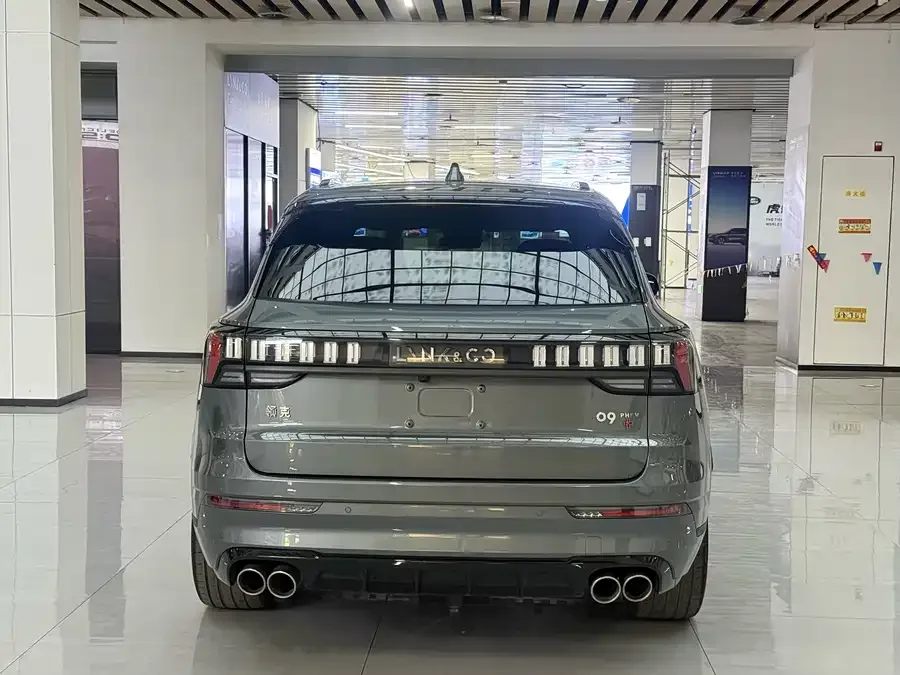 Lynk & Co 09 EM-P Lynk & Co 09 EM-P 2021 2.0T PHEV Halo 6-seater 2022 — миниатюра 2
