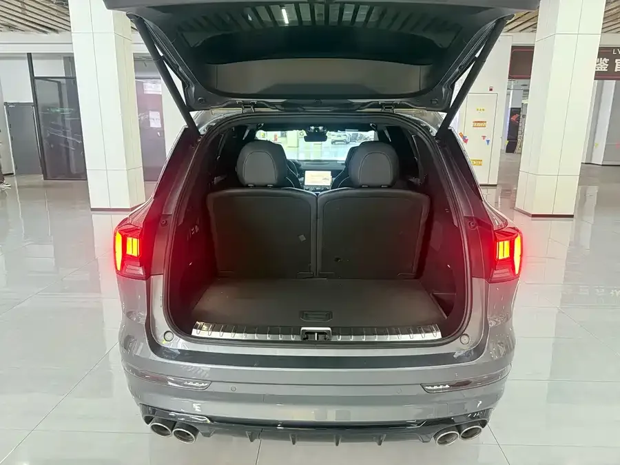 Lynk & Co 09 EM-P Lynk & Co 09 EM-P 2021 2.0T PHEV Halo 6-seater 2022 — миниатюра 3