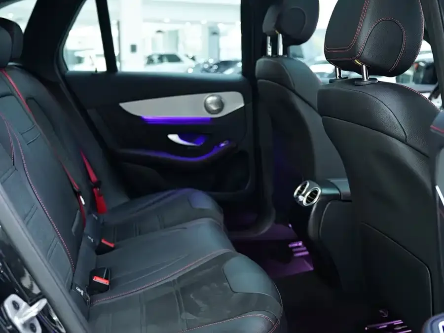 Mercedes-Benz GLC AMG Mercedes-Benz GLC AMG 2022 AMG GLC 43 4MATIC 2023 — миниатюра 4