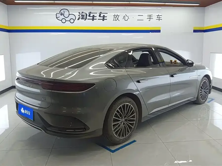BYD Second-hand Han 2022 DM-i 121KM Premium Edition 2022 — миниатюра 3