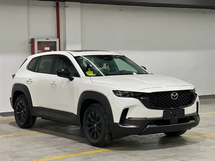 Mazda CX-50 Mazda CX-50 also available for 2023 2.0L Leading Edition 2023 — миниатюра 3