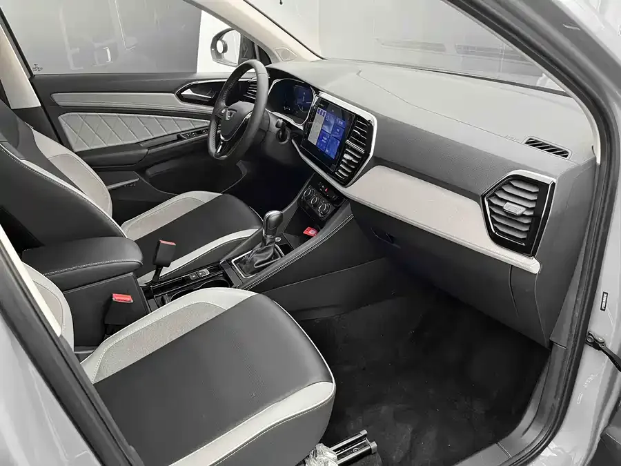 Jetta VS7 Jetta VS7 2022 280TSI Automatic High-gloss Enjoyment Edition 2023 — миниатюра 3